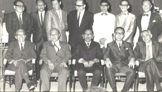 Pendiri UBAYA
