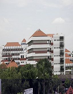 1 Juli 1997 – Universitas Surabaya Membentuk Departemen Matematika dan Ilmu Pengetahuan Alam ( MIPA ) Universitas Surabaya