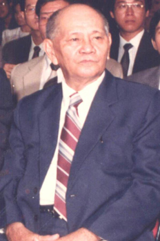 Drs. ec. J.J. Sumanti