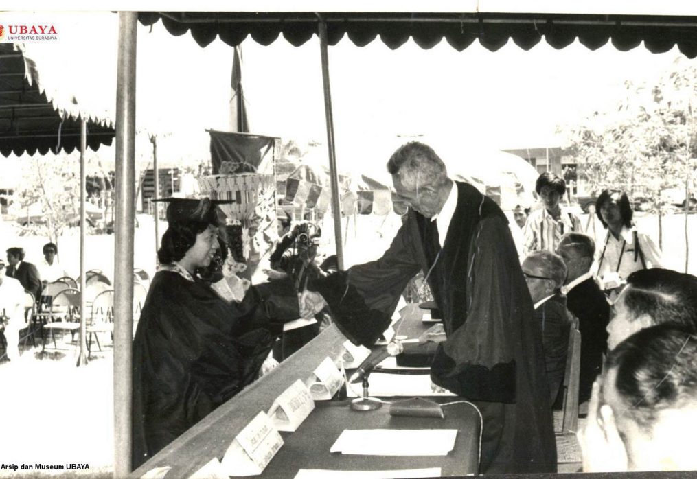 Prof. Mr. Boedisoesetya, Rektor Pertama UBAYA 1968-1976