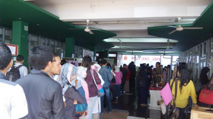 6-11-2004 Fakultas Psikologi Ubaya Adakan Seminar Nasional Bergaransi